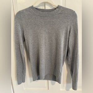Quince Women's Crewneck Sweater in Light Gray